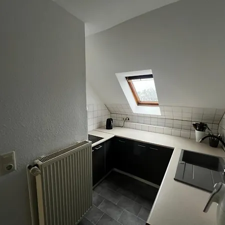 Monteursunterkunft Fuer 7 Personen Апартаменты Мерзебург