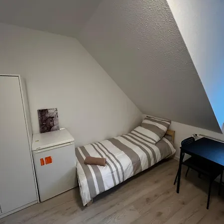 Апартаменты Monteursunterkunft Fuer 7 Personen